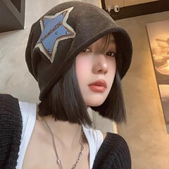 韓国版の新型は古い星のプリントの冷たい帽子をします。