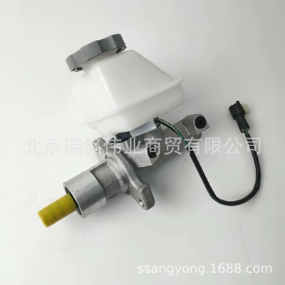 Istana Shanghai – Brake master cylinder