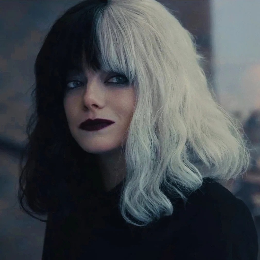 Pelucas europeas y americanas mujeres de Halloween cos bruja en blanco y negro Kuila Cabeza de cabello corto y yang Proveedor de suministro de comercio exterior