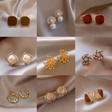 合金新款摆地摊夜市货源耳钉女韩国时尚网红直播爆款轻奢耳饰批发