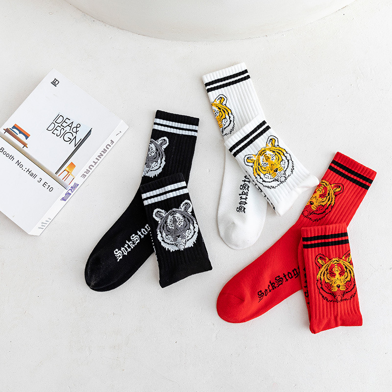 SS22 New Year Spring Summer Tiger Year Limited This Year Red Tiger Striped Sports Socks Men's and Women's Fashionable Socks