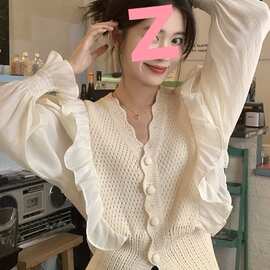 荷叶边拼接V领衬衫春装2025新款法式洋气设计感收腰长袖上衣女装