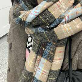 流苏复古撞色格子围巾女小众冬季韩系百搭保暖围脖学生仿羊绒披肩
