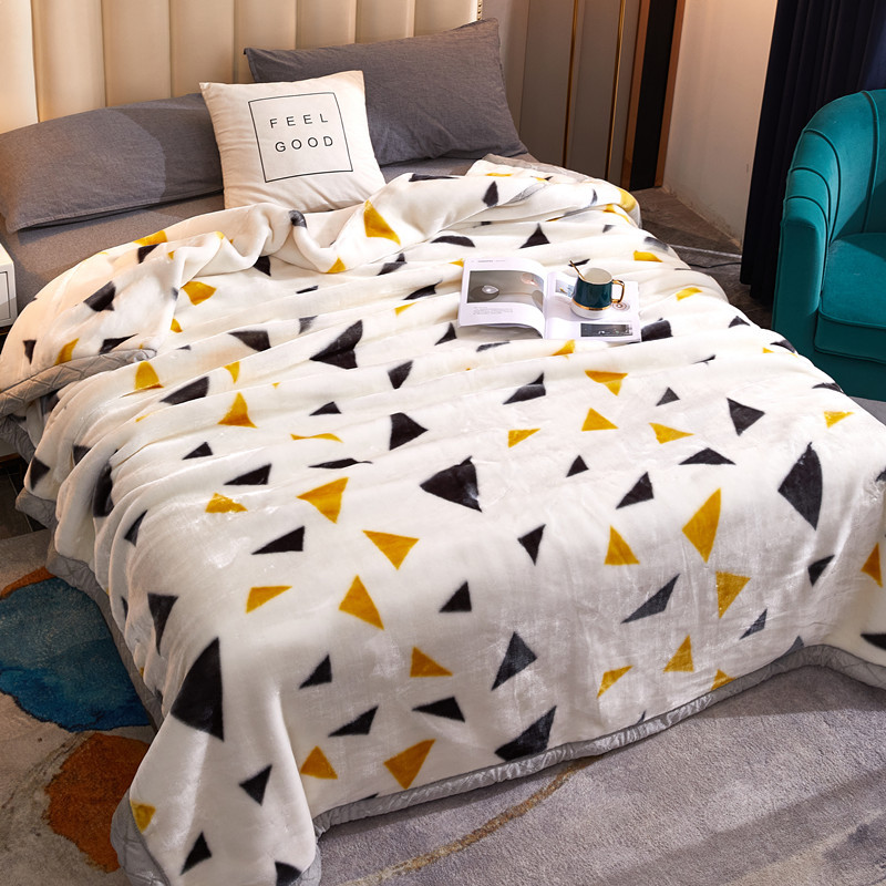 이중층 두꺼워진 706m 삼각형