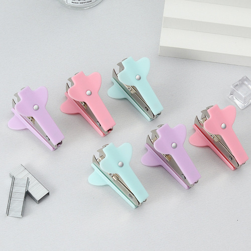 Cross-border direct supply mini nail remover artifact macaron color universal labor-saving nail puller financial office portable nail remover