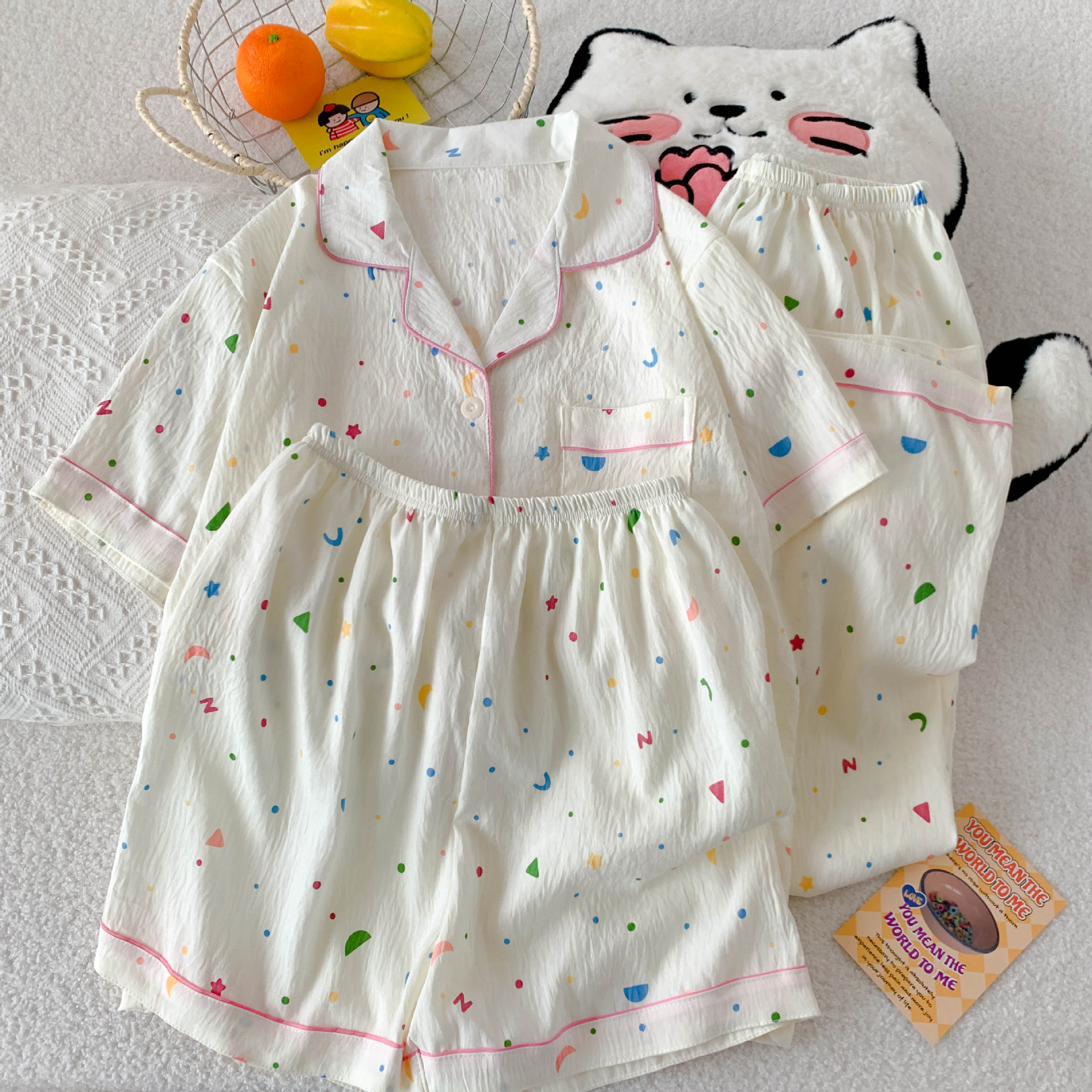 Vietnam transfronterizo al por mayor pantalones cortos de manga corta de verano pijamas de tres piezas mujeres lindas y cómodas servicio a domicilio de algodón en la nube