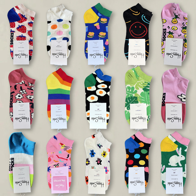 HappySocksハイスキンのショートソックスの漫画の浅い口の低い女性のスウェーデンのファッションのタイプのソックスの春夏のカラー