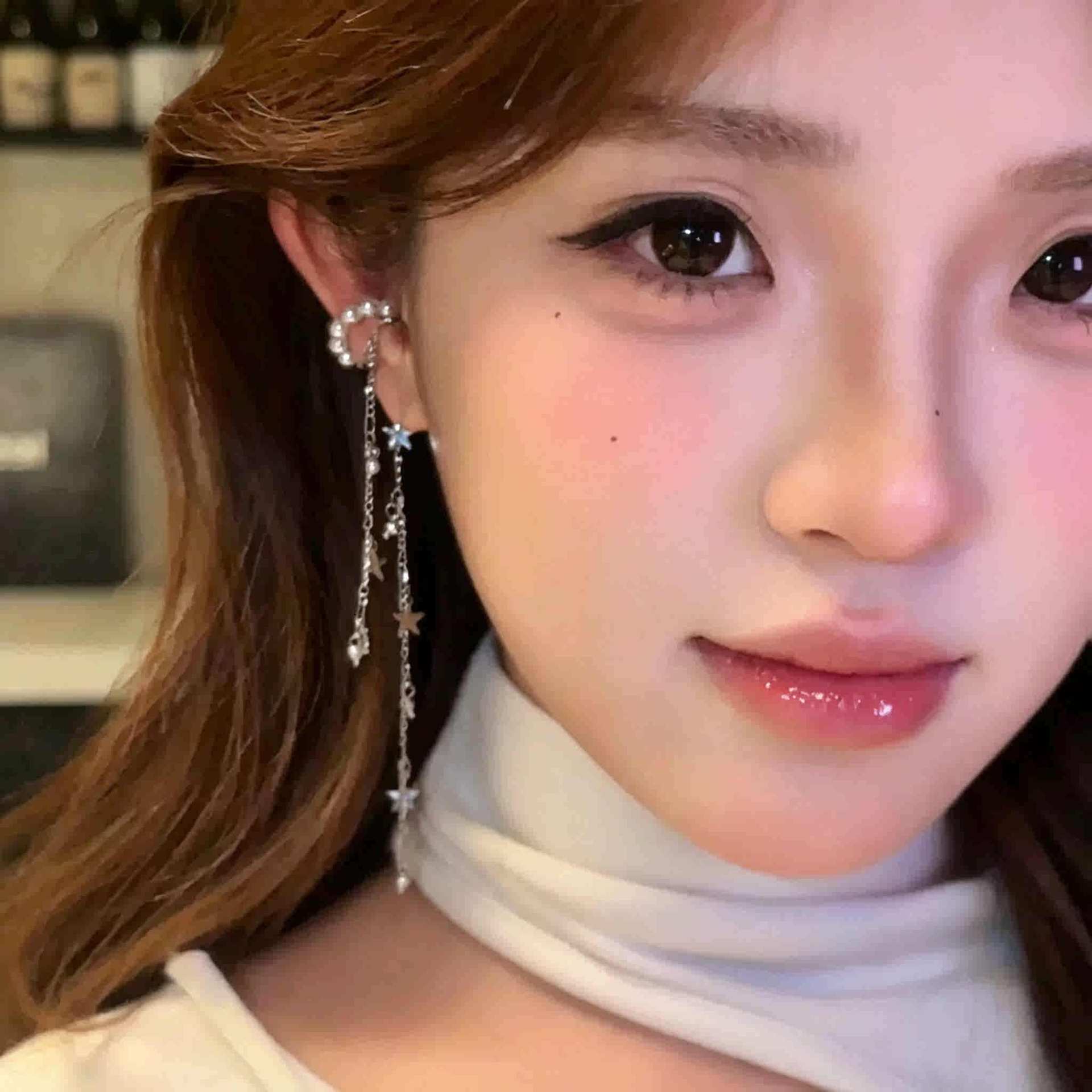Elegant Pearl Star Tassel Ear Clips for Women Without Pierced Ears, New Trendy High-End Niche Ear Cuffs
