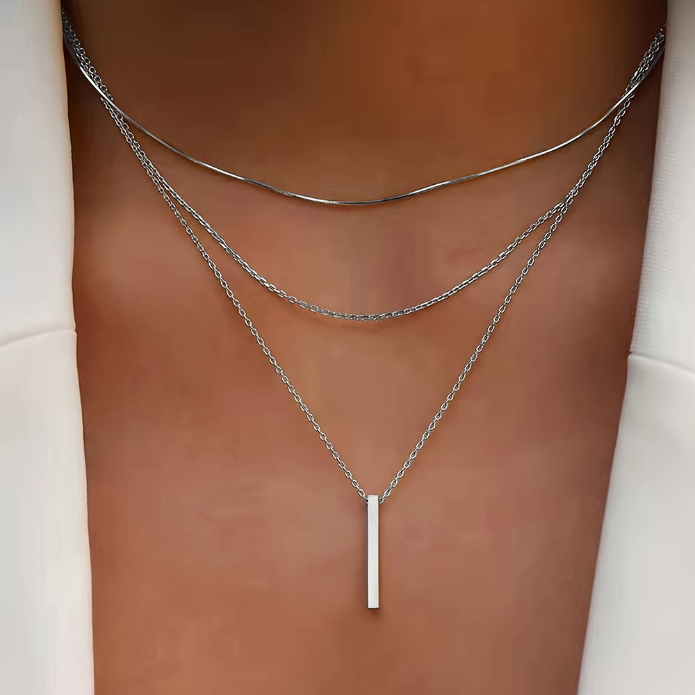 Minimalist Rectangular Bar Pendant Necklace In Stainless Steel_voghion.com