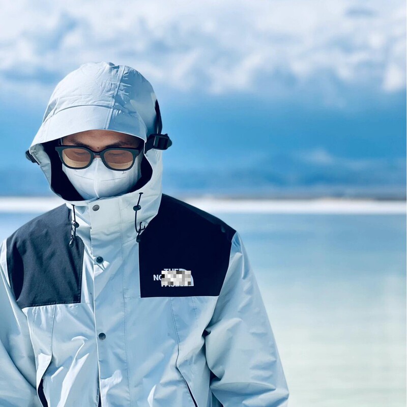 Classic North Face 1990 Men's Outdoor Waterproof Windproof Jacket for Spring, Autumn, and Winter, Stylish for College Students