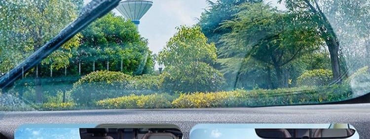 Glass water for cars, concentrated car coating, specialized for strong rain protection and oil film removal, suitable for car use to remove rain stains and repel water