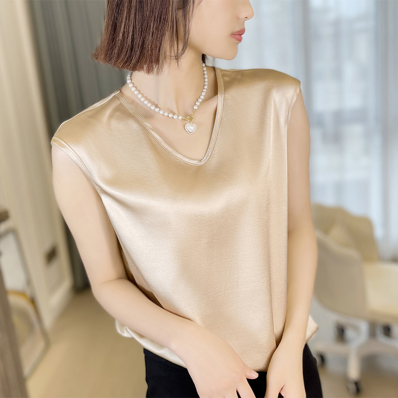 Superior Sense Satin White Shirt Women Sleeveless Spring French Elegant Commuter Professional V-Neck Top Champagne