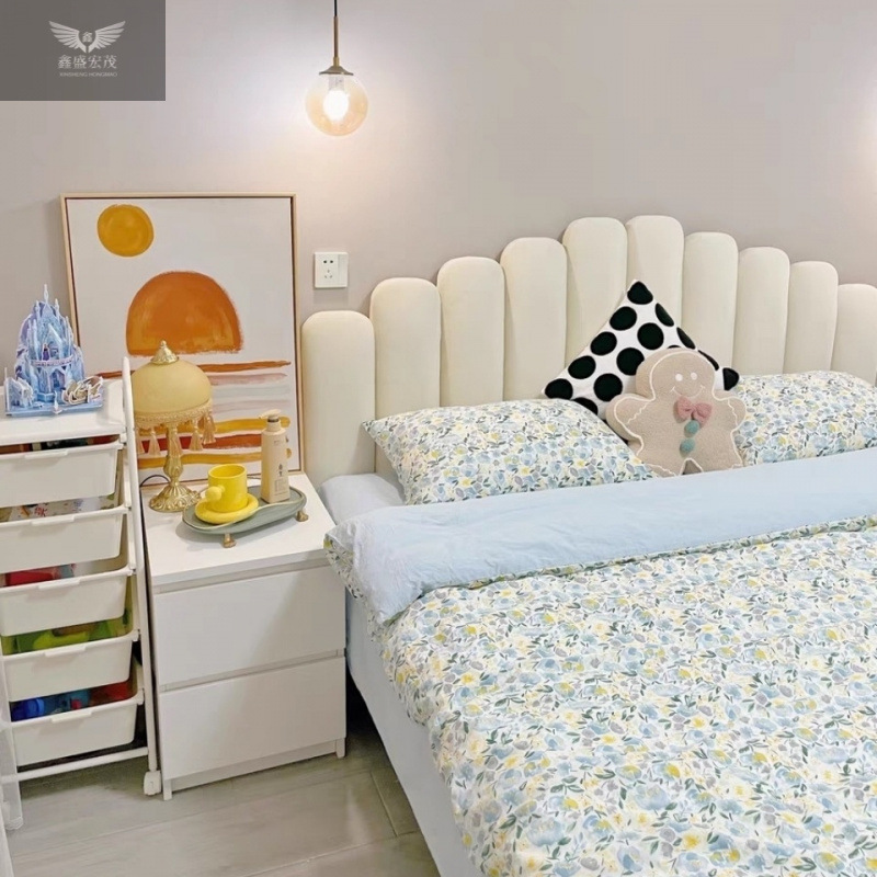 Nórdico de lujo ligero leche blanca cama de envoltura suave red doble cama principal cama de matrimonio moderna simple cama de terciopelo ligera de lujo