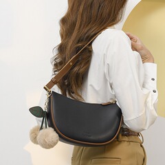 メーカー卸売ショルダークロスボディバッグ脇の下バッグ女性のカラーマッチング 2024 新しいファッションホットスタイル多用途ニッチハイエンド