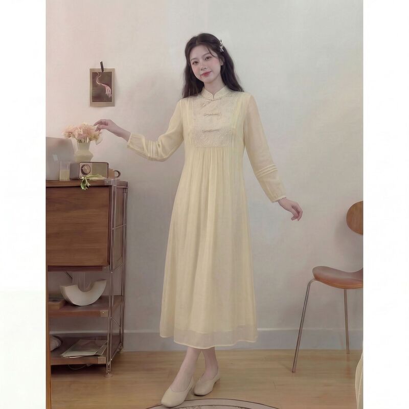 2025 Spring and Summer New Style Modern Artistic Retro Style Simple Long-Sleeved Light Yellow Elegant Zen Dress 2025 Spring and Summer New Style Modern Artistic Retro Style Simple Long-Sleeved Light Yellow Elegant Zen Dress