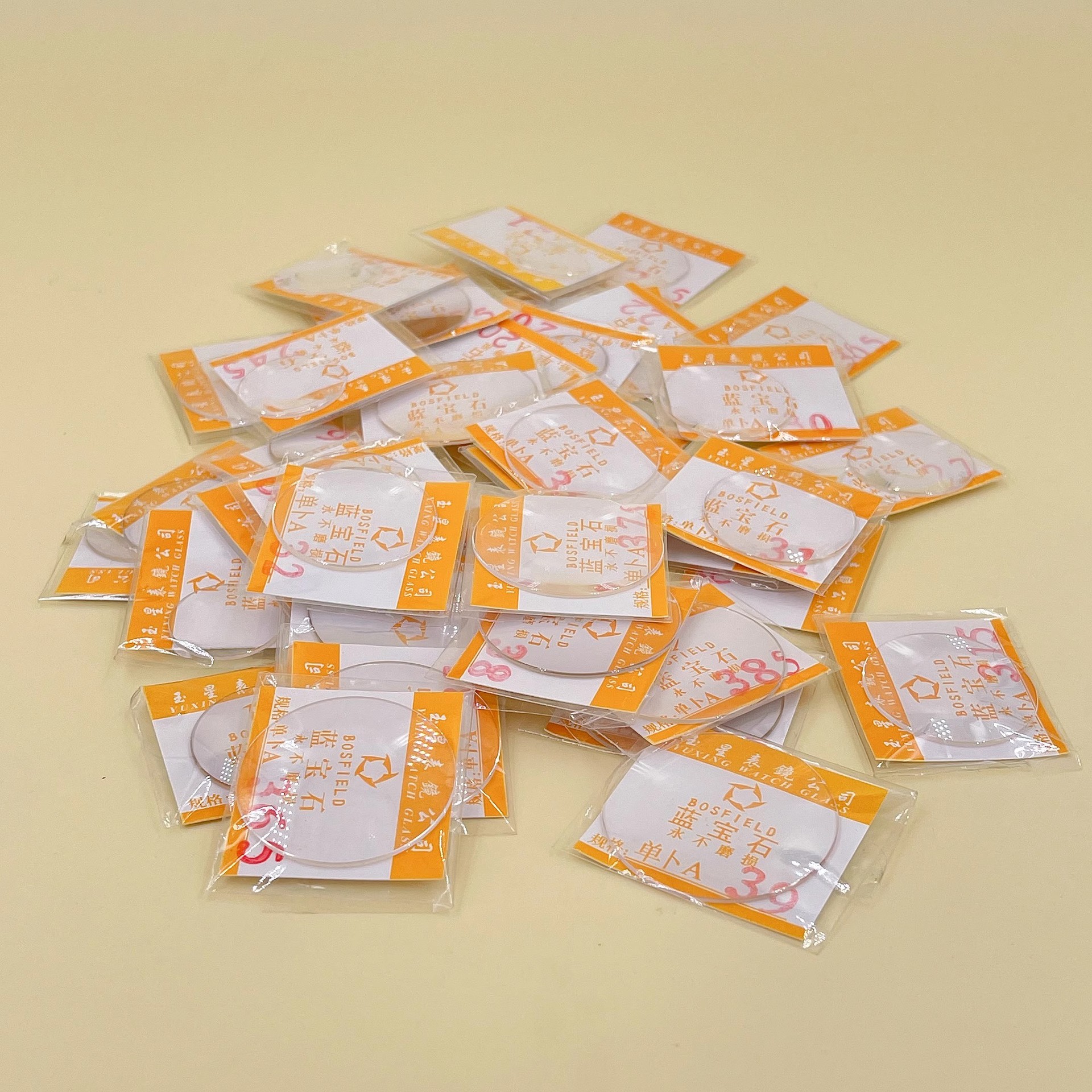 手表配件单卜蓝宝石表镜放大表蒙子20-40MM每个尺寸一片共41片