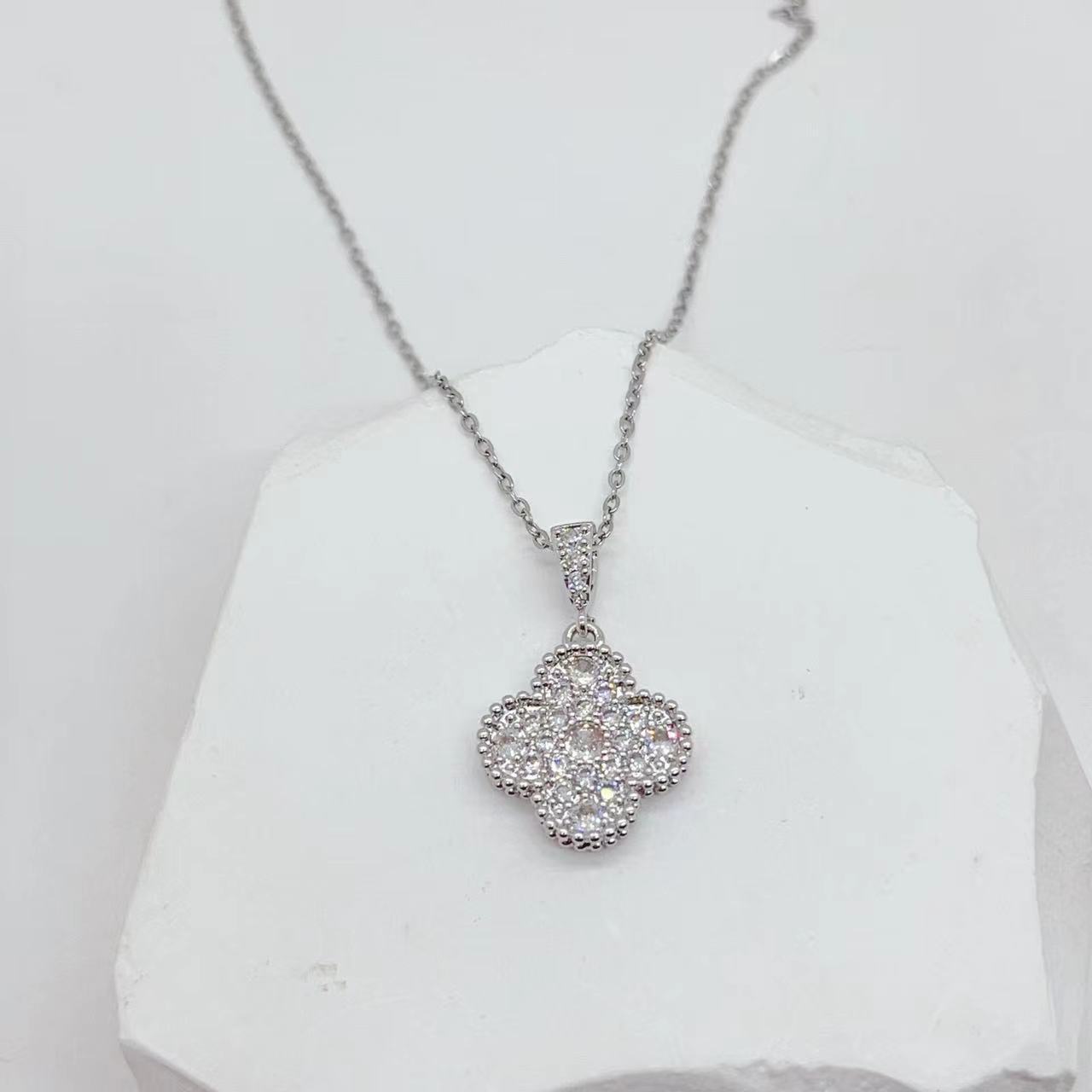 21145a9ae7b12234b8b801f63a3082