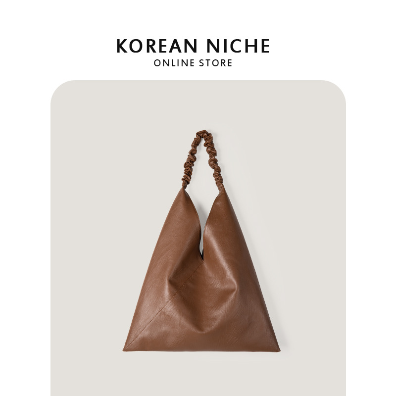Nuovo design di nicchia coreano, texture premium, spalla plissettata sotto il braccio per le donne, versatile, grande capacità_voghion.com