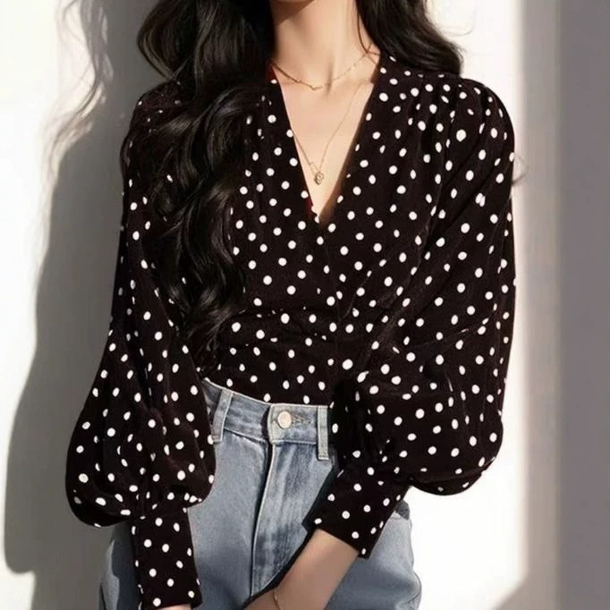 New niche design, chic and stylish long-sleeve shirt with polka dots, French-style outfit top New niche design, chic and stylish long-sleeve shirt with polka dots, French-style outfit top