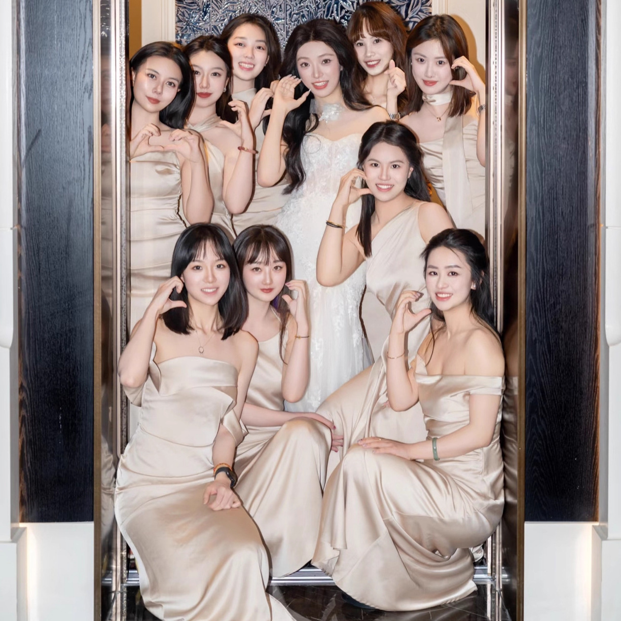 High-End Niche Bridesmaid Dress 2025 New Champagne Color Engagement Dress Sister Group Slimming Look Can Be Worn at Ordinary Times
