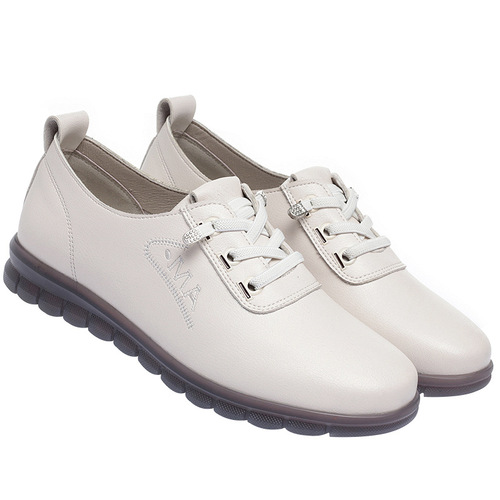 Anti-slip soft sole mother's shoes spring and autumn  new middle-aged and elderly women's shoes lightweight soft leather comfortable casual leather shoes