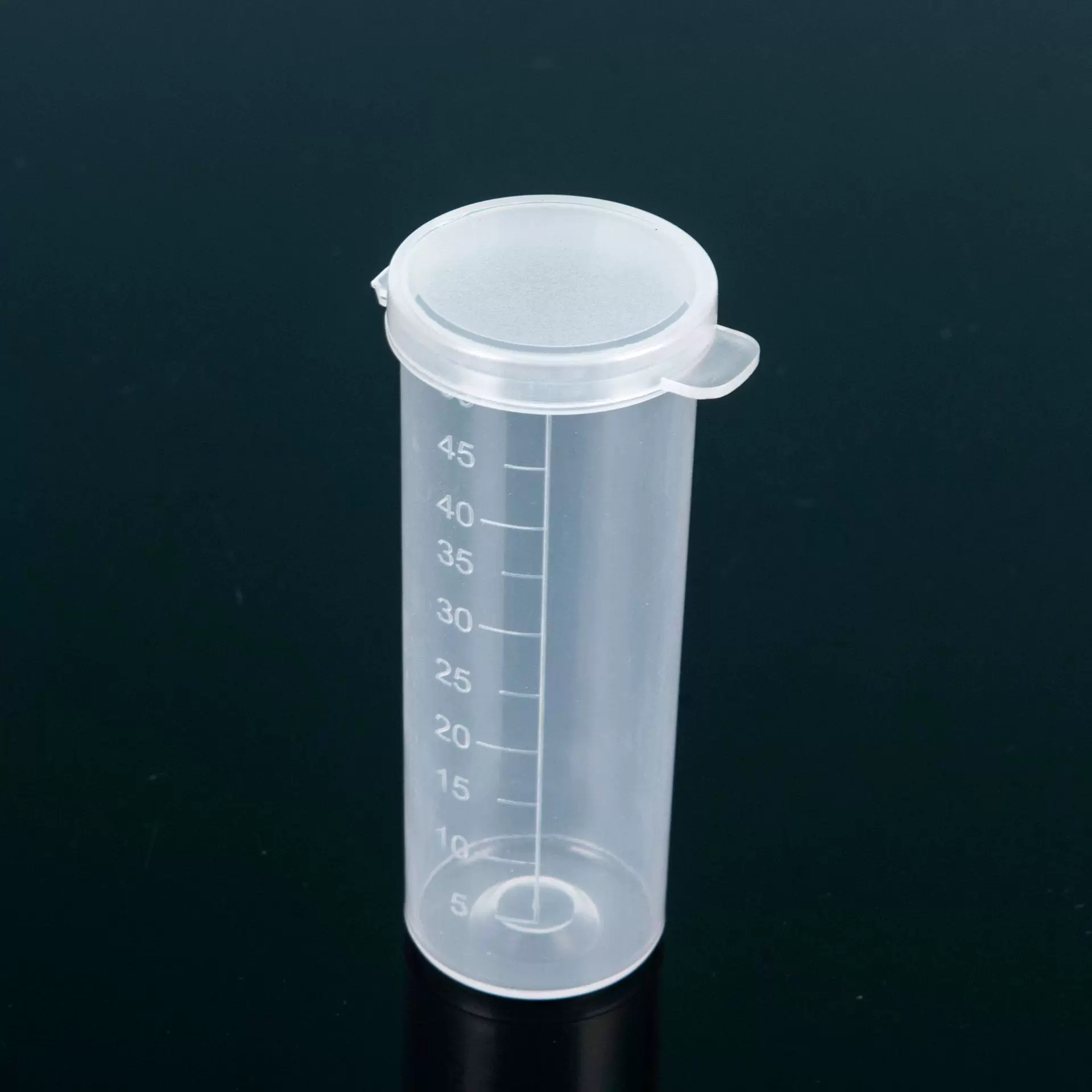 50ml平底连盖摁口带刻度试剂管透明塑料材质离心试管EP管批发