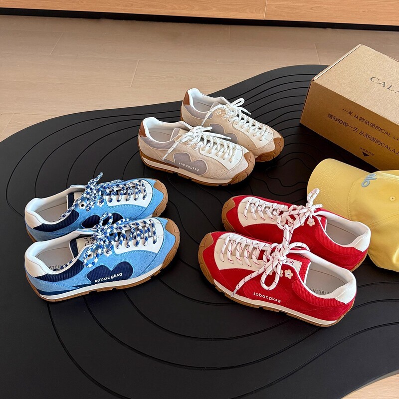 Thick-Soled Moral Training Shoes for Women 2025 New Autum Mesh Breathable Casual Sports Shoes Lightweight Versatile Soft-Soled Forrest Gump Shoes