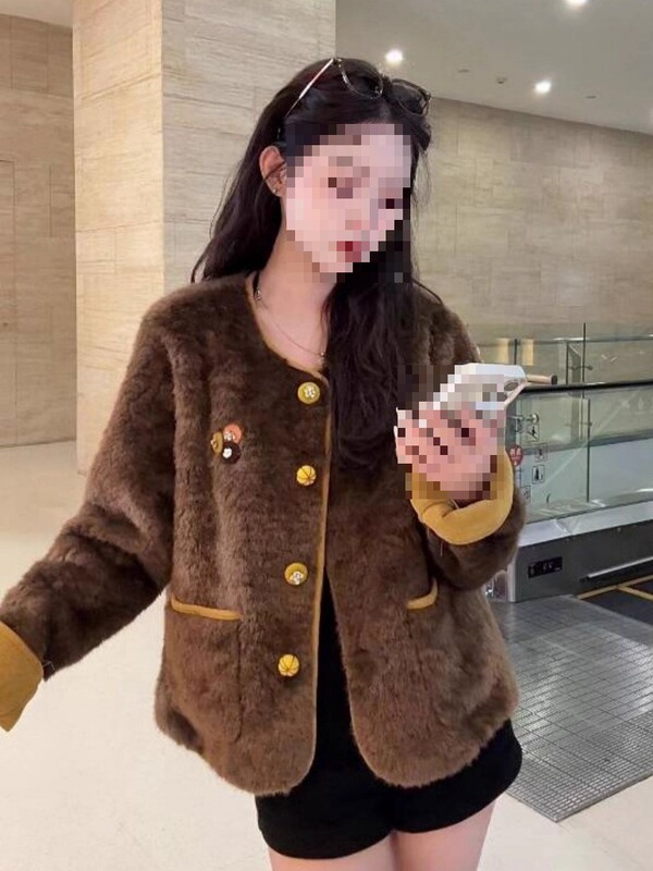 Fashionable Fur-Lined Short Coat for Women, Autumn New Stylish Versatile Top, Chanel-Style Cardigan