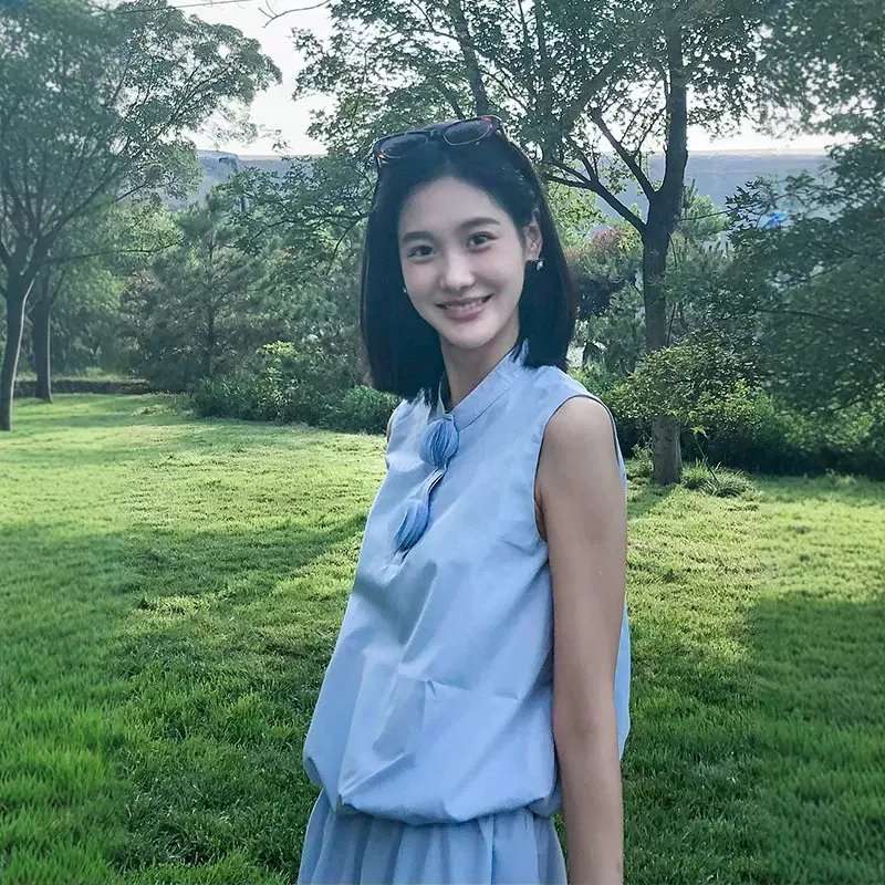 2025夏薄款棉混纺立领无袖花苞背心女立体书页球设计新中式马甲