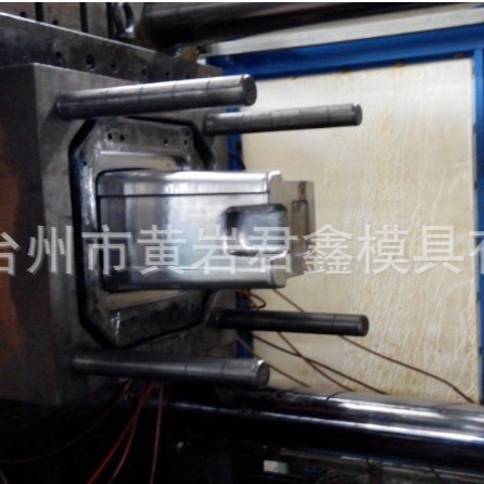 厂家长期提供塑料垃圾桶模具 塑料环卫垃圾桶模具加工