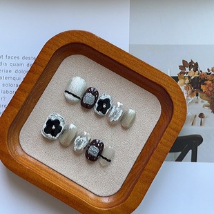 Ins�s־�L�y��ײɫ�ֹ������� ͨ�ڰٴ�߼��ڻ���������Ƭ