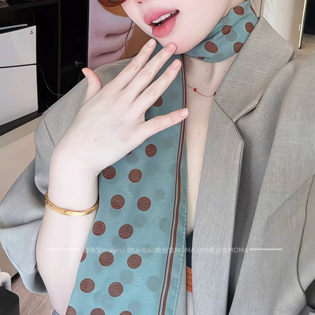 Polka Dot Rose Silk Crepe Scarf For Women - French Elegant Versatile Green Neck Scarf Bandana - Thumbnail 2