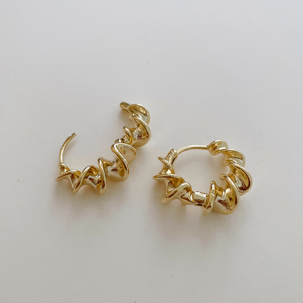 Daily Occasion Copper Alloy Material Geometric Pattern 1 Pair Simple Style Geometric Metal Plating Women's Earrings