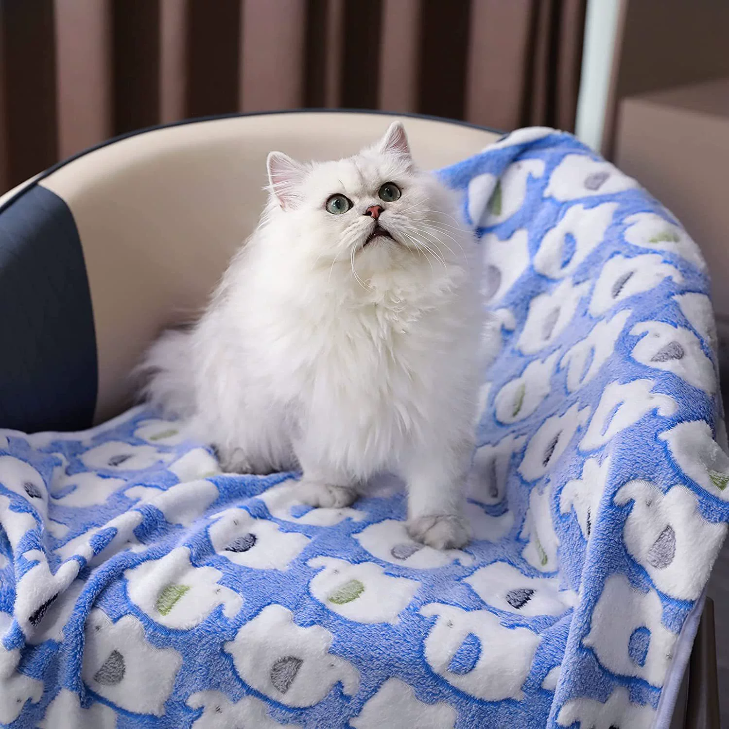 Плед для питомца из кораллового флиса, тёплый мягкий коврик для щенка и котёнка, размеры 20×20–104×76 см
