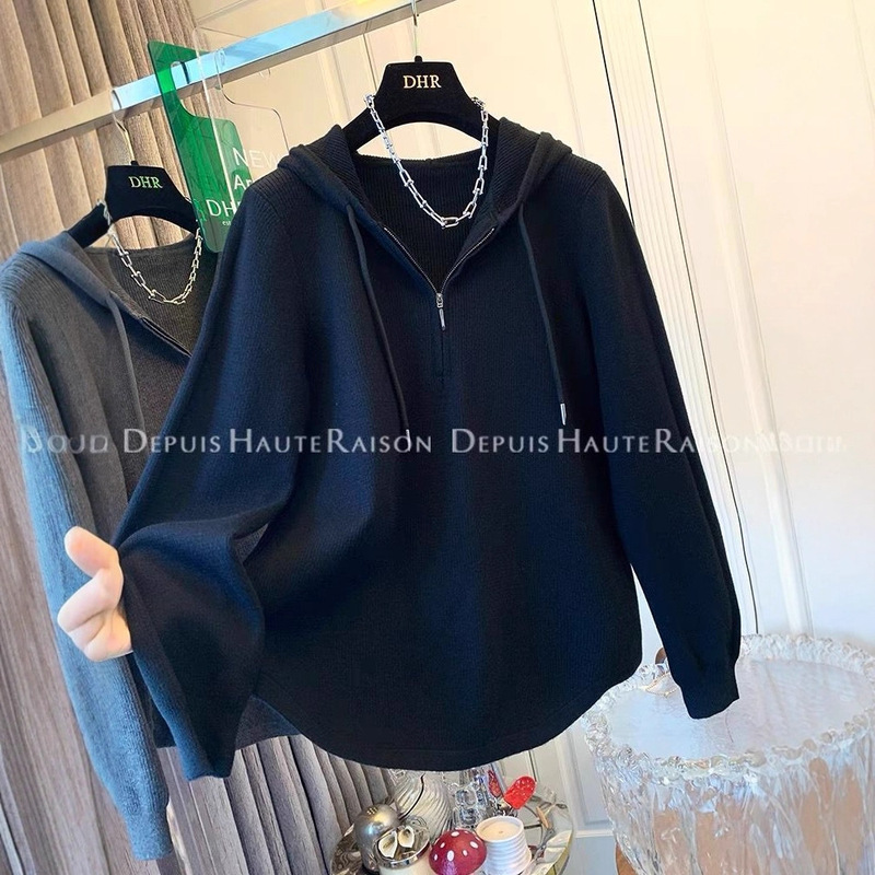 Plus Size 120kg American Style Casual Half-Zip Hooded Long-Sleeve T-Shirt for Plus-Size Women, Loose Fit for Spring and Autumn, Outerwear or Base Layer Top Plus Size 120kg American Style Casual Half-Zip Hooded Long-Sleeve T-Shirt for Plus-Size Women, Loose Fit for Spring and Autumn, Outerwear or Base Layer Top