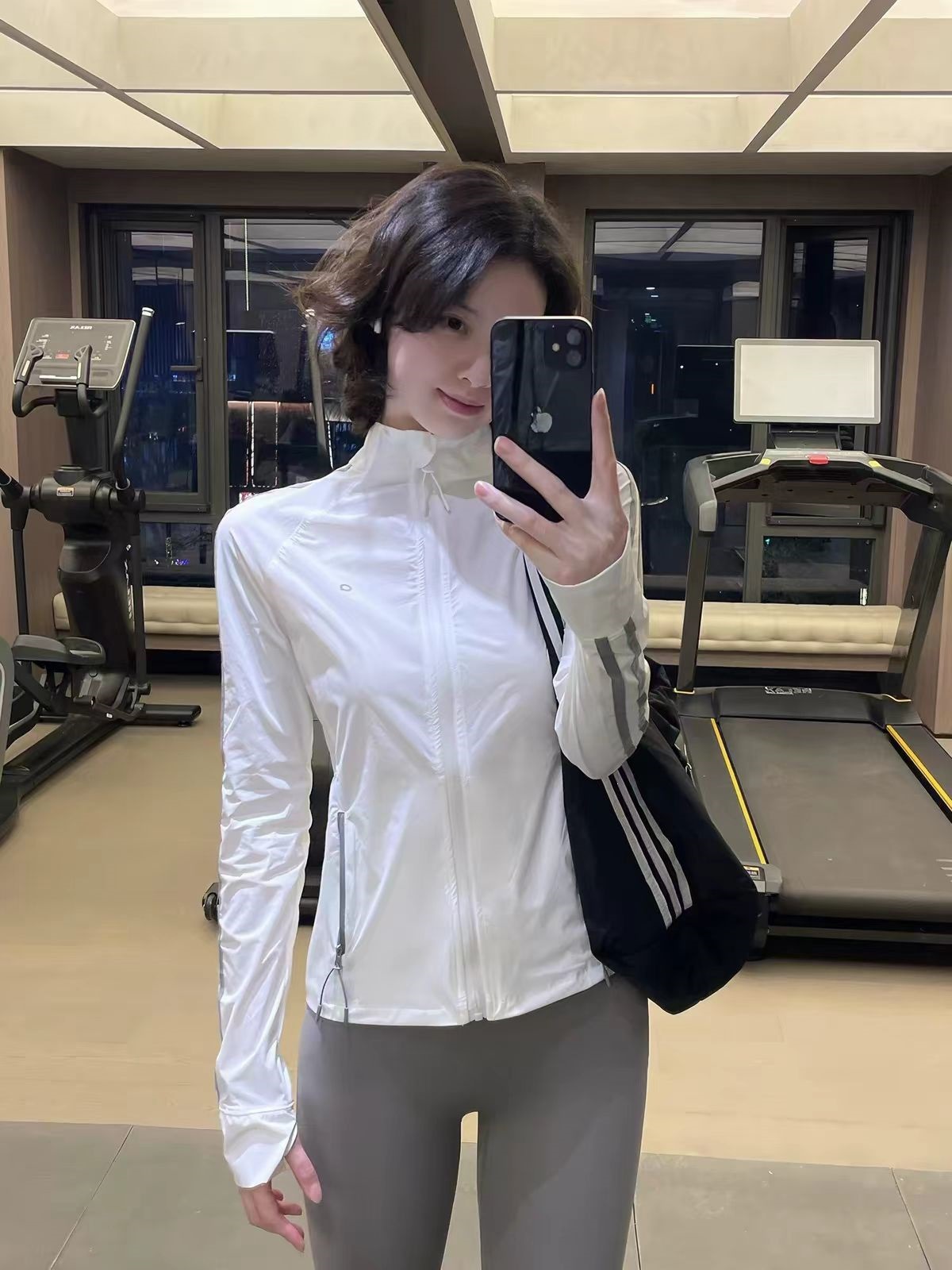 Striped Slim Fit Sun Protection Shirt, Women's Summer 2026 New Style, Waist-Slimming Sports Jacket, Lightweight and Breathable Sun Protection Clothing
