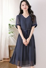 气质真丝大码连衣裙遮肉过膝夏季系带妈妈新款桑蚕丝裙子显瘦