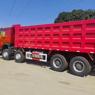 ����HOWO����ж܇12݆8&times;4����܇Truck��܇371�R�����ֿ�܇