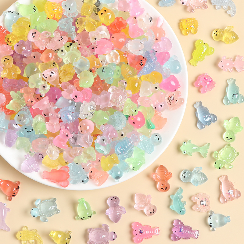 Luminous Stereo Small Animal Duck Turtle Mixed Resin Desktop Car Small Ornaments DIY Jewelry Accessories Mixed Luminous Stereo Small Animal Duck Turtle Mixed Resin Desktop Car Small Ornaments DIY Jewelry Accessories Mixed