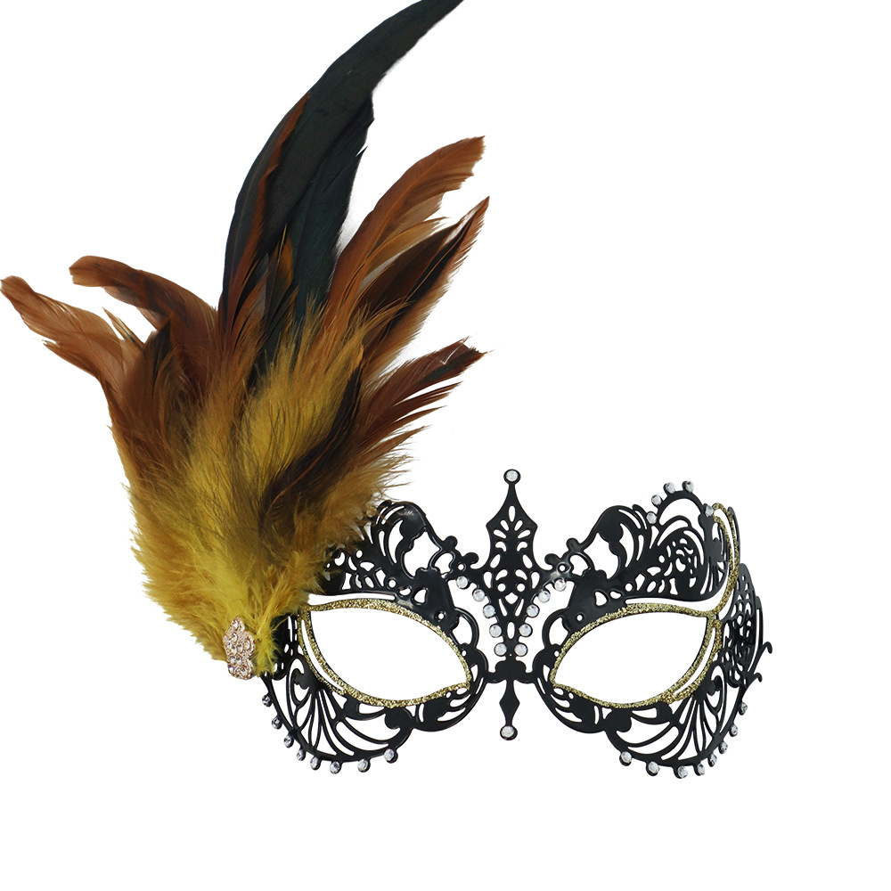 Máscara de media cara de hierro forjado Amazon, edición especial con pedrería lateral con plumas, punta puntiaguda, brillo y velcro para fiestas de alta gama para mujer.