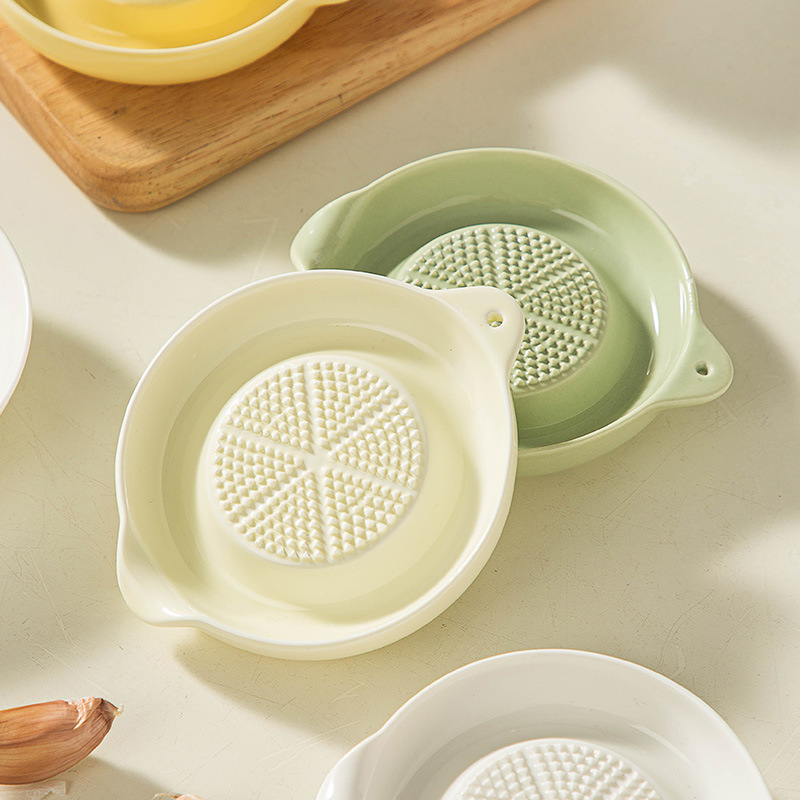 クリーム色の陶器製ニンニク潰し器、ニンニクペースト、生姜ペースト、子供用補助食品、クリエイティブなグラインダー、キッチン用品、越境商品|undefined