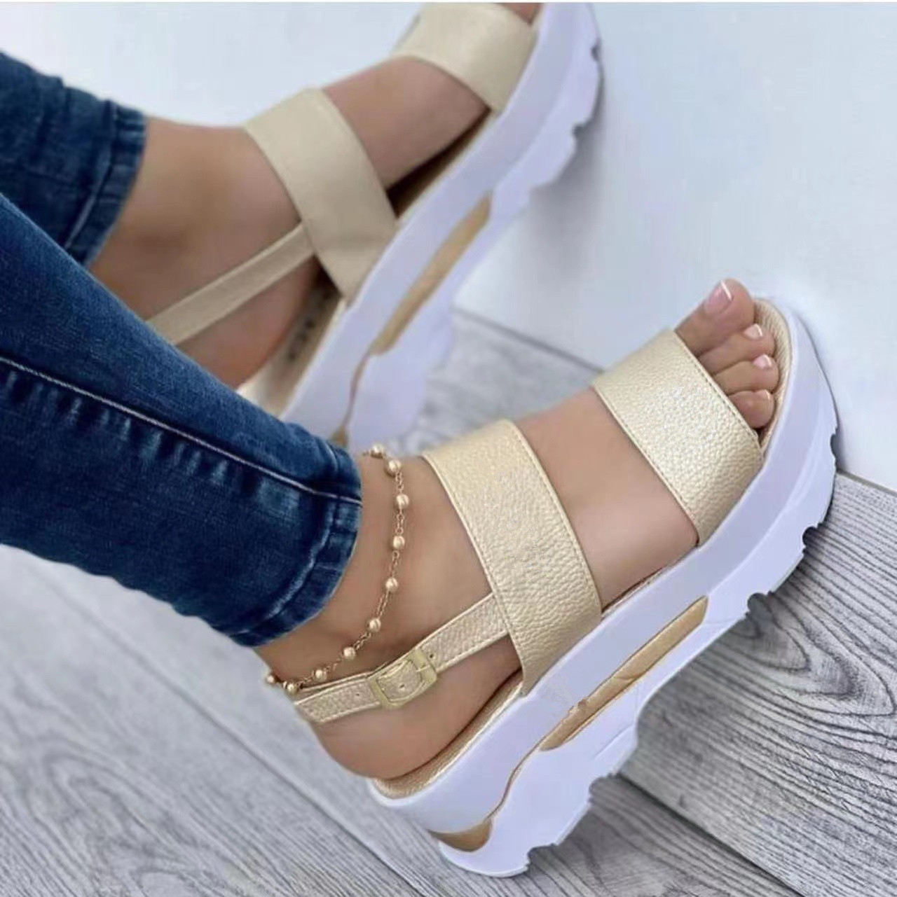 Cross-border trade new 2022 wedge heel high heel casual clasp fish mouth sandal female wedge heel Roman sandal female