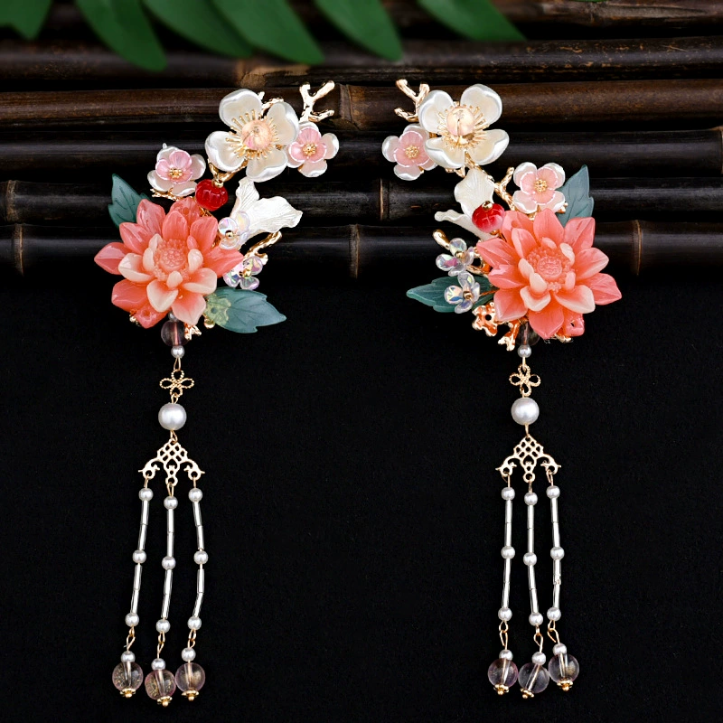 Children's hair accessory, hairgrip with tassels, Hanfu from pearl handmade, 2021 collection, flowered