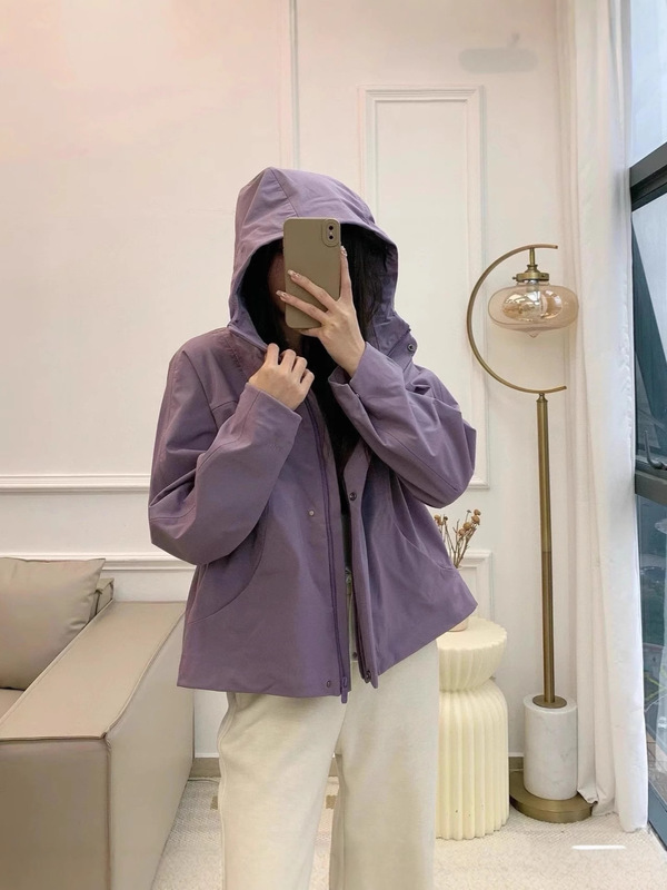 LU家同款加厚雨衣秋冬新款运动休闲百搭时尚软壳防风女士连帽加绒|undefined
