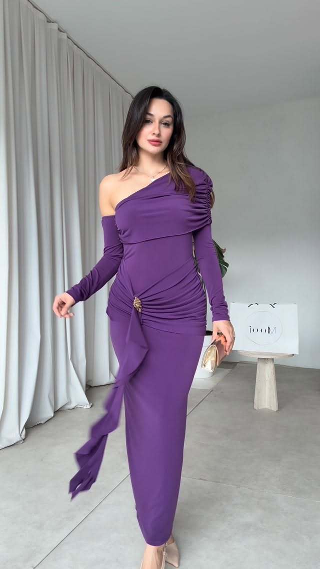 Women Asymmetrical One Shoulder Solid Color Long Sleeve High Waist Bodycon Sexy Hip Wrapped Ruched Party Evening Dress_ecoleips.com