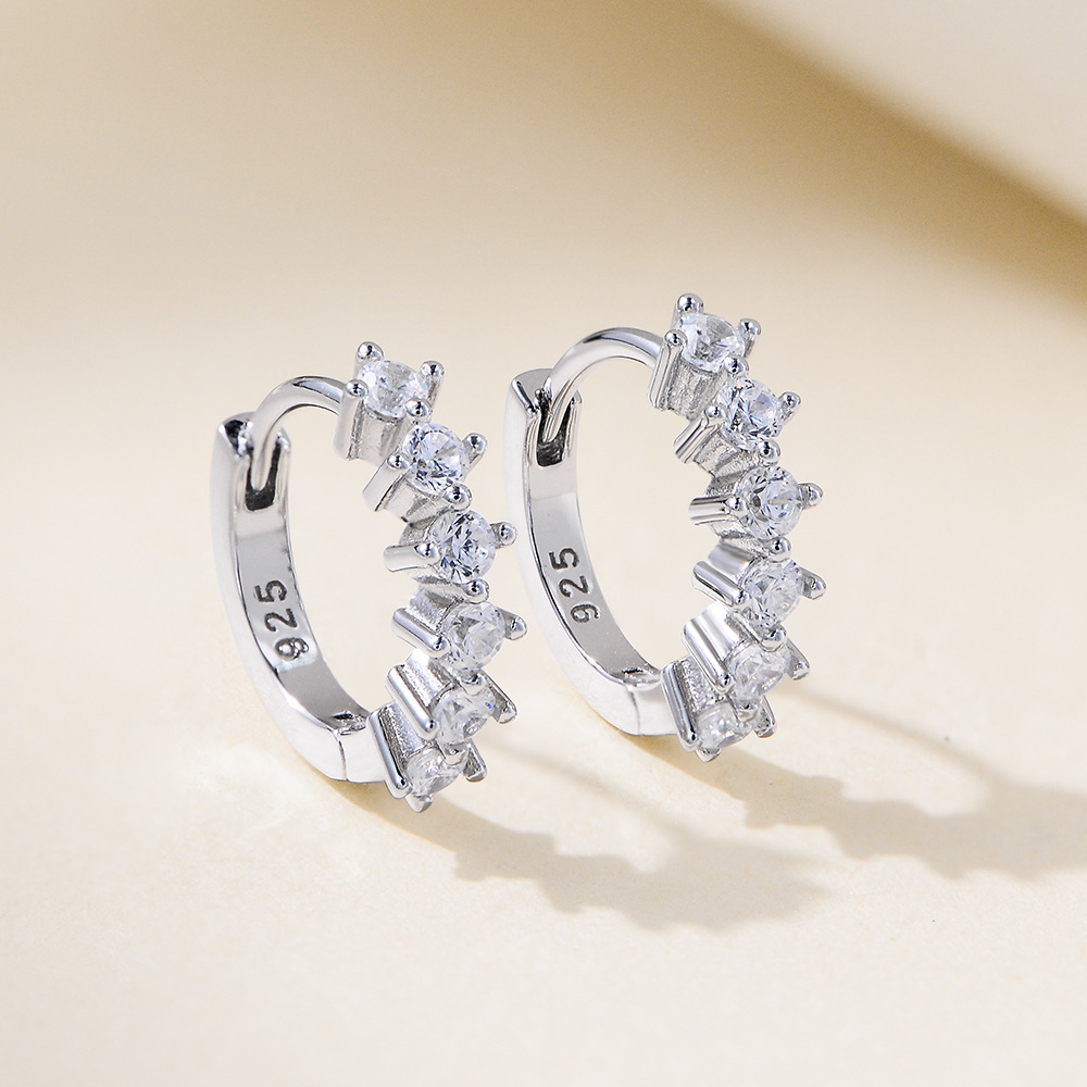 Europa y América ins Comercio exterior círculo transfronterizo en forma de C diamante circón personalidad moda s925 plata esterlina oreja hebilla pendientes joyería del oído