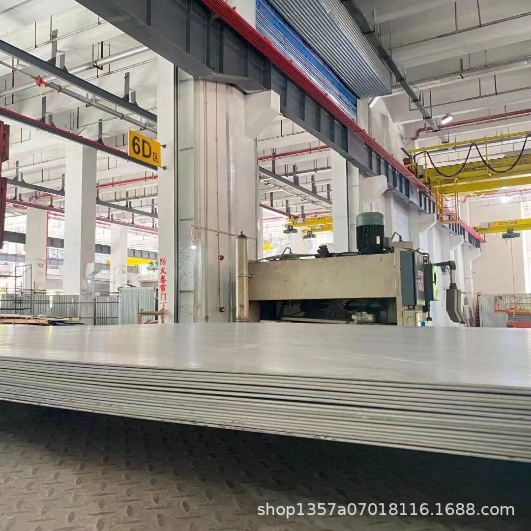 巫溪不锈钢板 奉节201云阳304贴膜拉丝 城口不锈钢花纹板现货加工