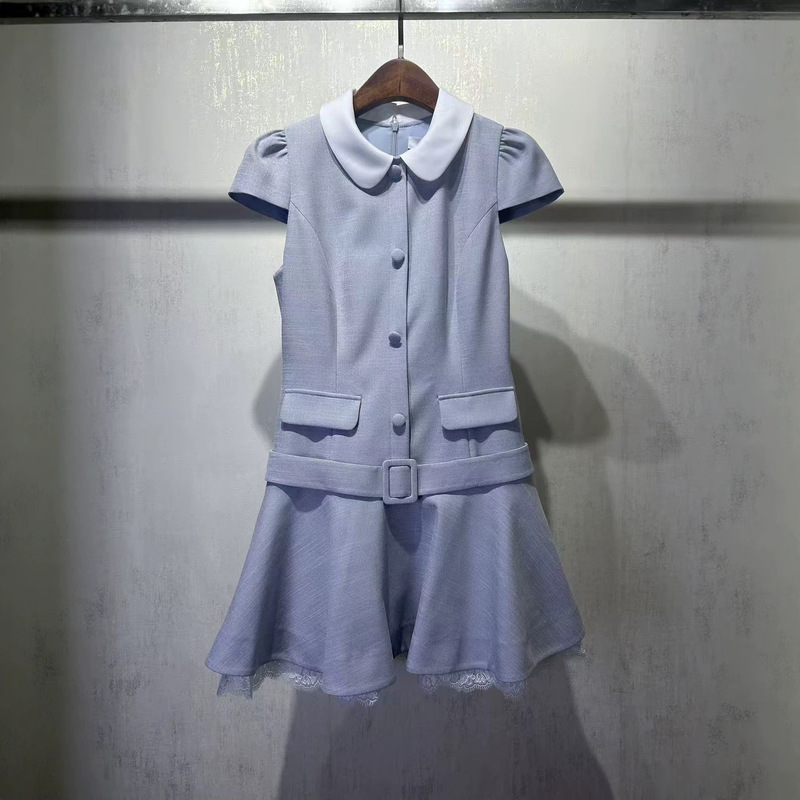 Early Summer Exquisite Dress, Sweet Doll Collar A-Line Gray Short-Sleeve Dress with Waist-Cinching Design, Slimming Effect, Suitable for Petite Figures, Workwear Dress