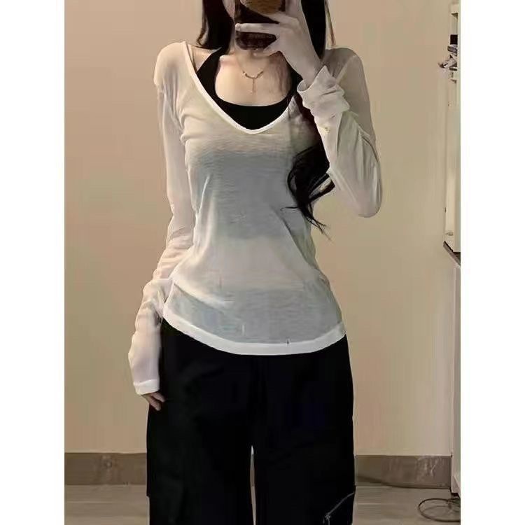 흰색 블라우스 + 검정색 조끼 [투피스팩]