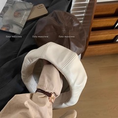 タタ帽子屋韓国PU皮質ベレー帽女性春夏日本八角帽子レトロな画家帽子は顔が小さい